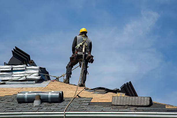Professional Gutter Installation technician working in Camarillo, CA